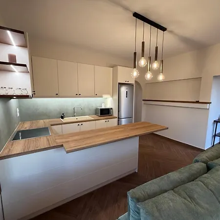 Apartment Domus *